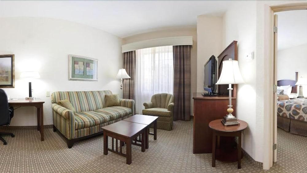 Staybridge Of - Chapel Hill - Rtp By Ihg Hotel